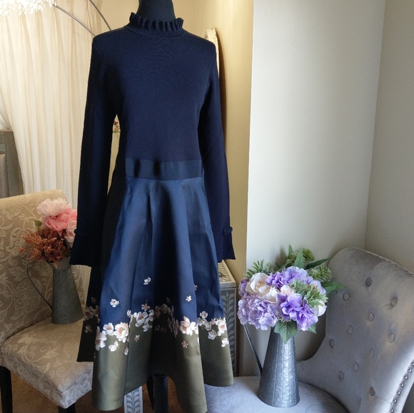 🍒NWT🍒 TED BAKER NAVY FULL SKIRTED DRESS - Picture 2 of 15